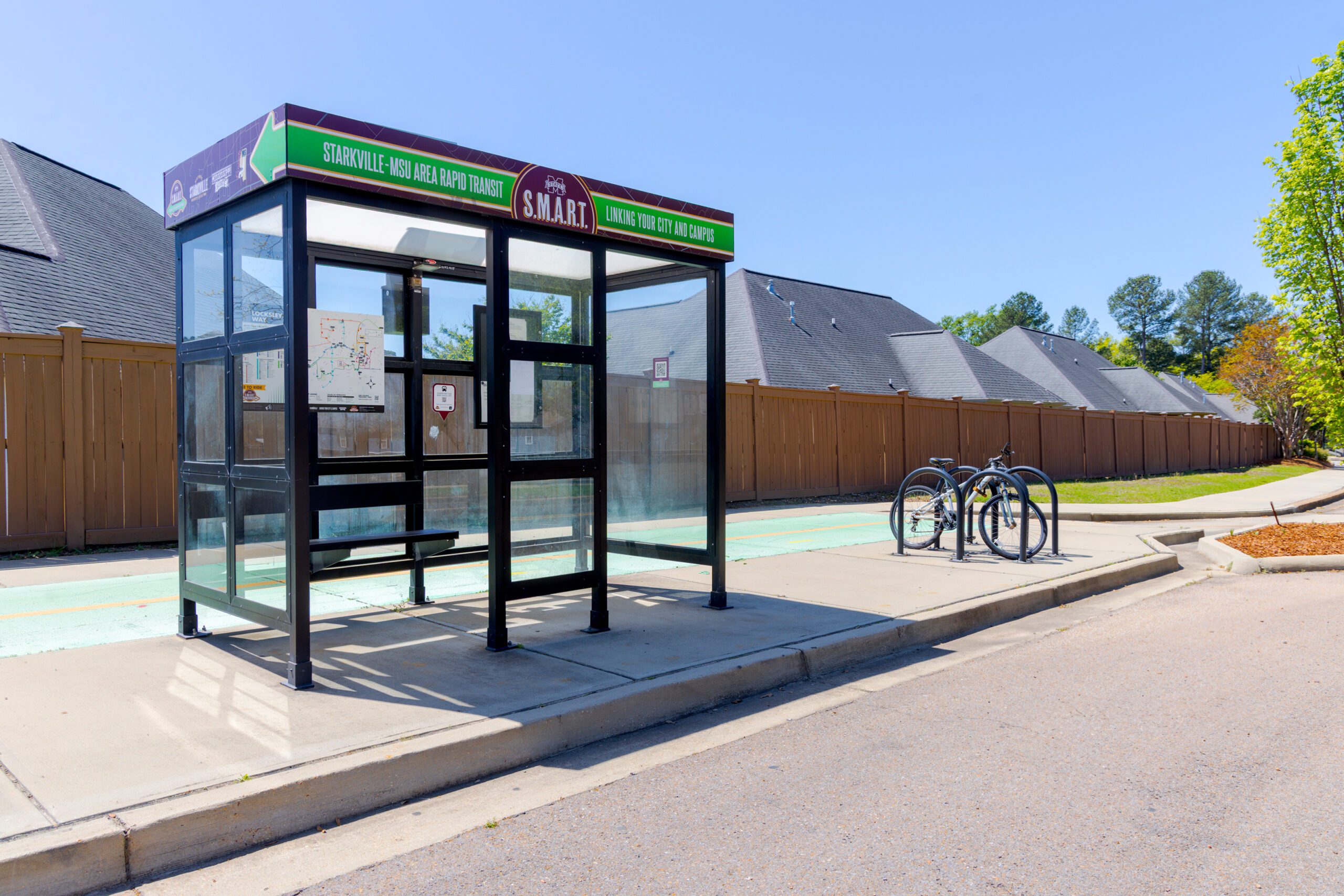 the-social-block-and-townhomes-apartment-homes-for-rent-starkville-ms-39759-bus-stop